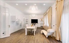 Appartamento con parcheggio privato